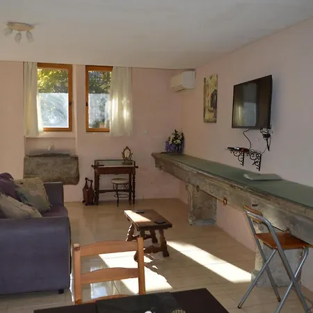 Le Studio Apartamento Azille