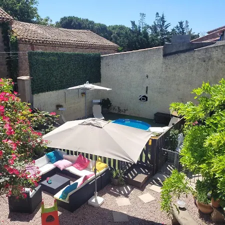 Le Studio * Azille